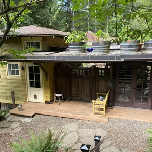 Covered deck and patio area